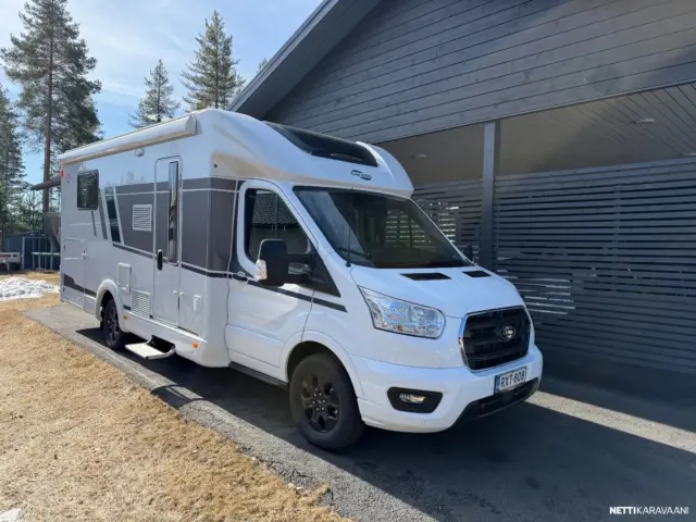 Matkailuauton vuokraus, Carado T 449 T Edition 24, Ford